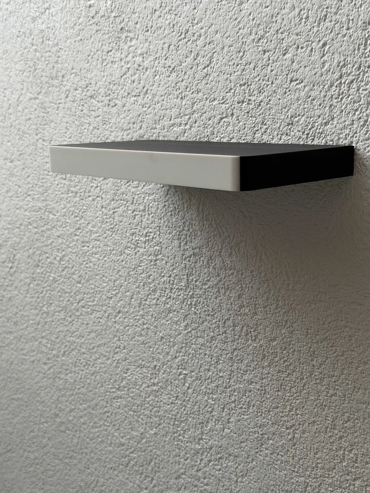 Wandboard – Wandregal mit unsichtbaren Halterungen